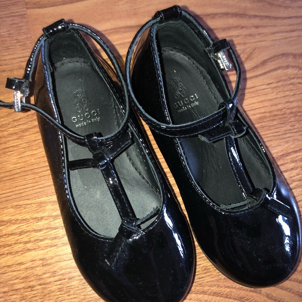 Gucci toddler shoes cuties. Almost like new